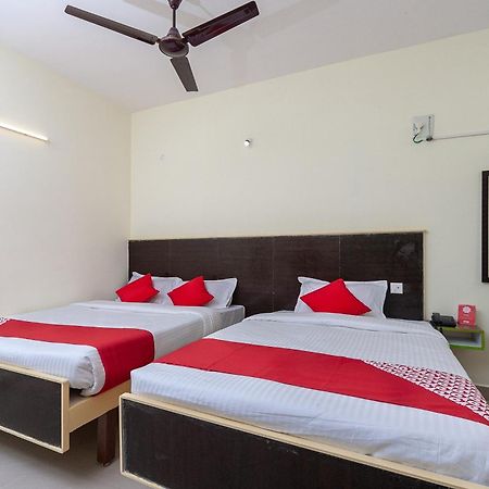 Oyo Hotel Sannidhi Residency Tirupati Eksteriør billede