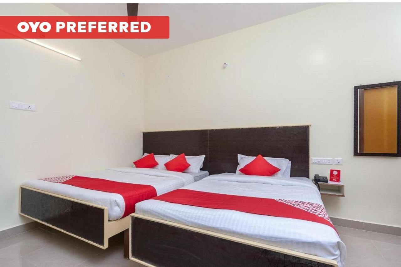 Oyo Hotel Sannidhi Residency Tirupati Eksteriør billede