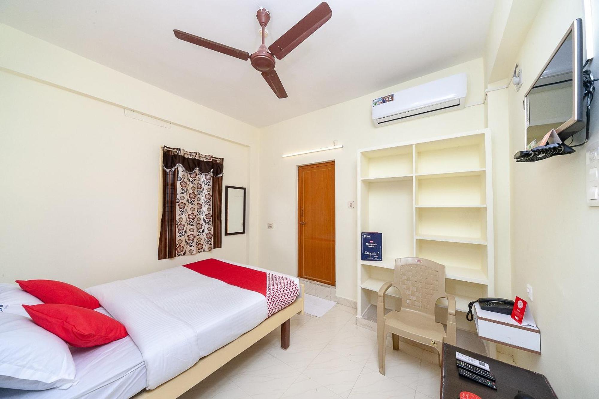 Oyo Hotel Sannidhi Residency Tirupati Eksteriør billede