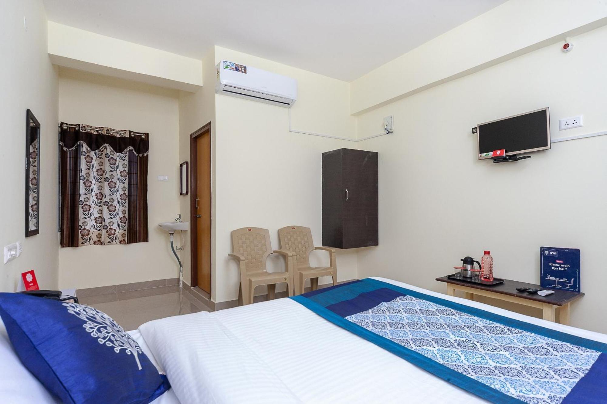 Oyo Hotel Sannidhi Residency Tirupati Eksteriør billede